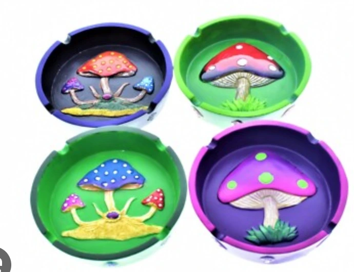 FUJIMA POLY RESIN HEAD ASHTRAY (LT401) 4CT